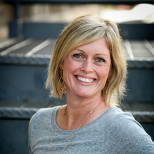 Meet your Posher, Farrah